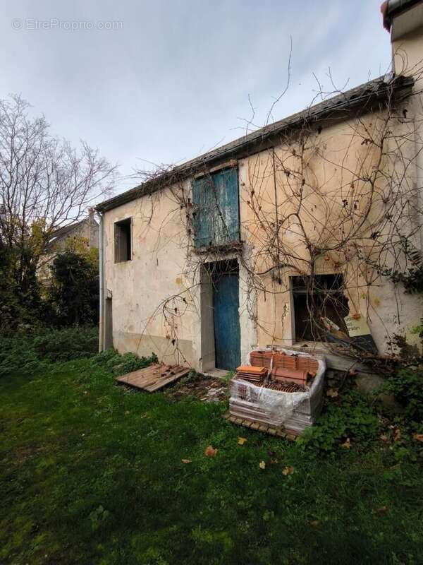 Maison à EPAUX-BEZU