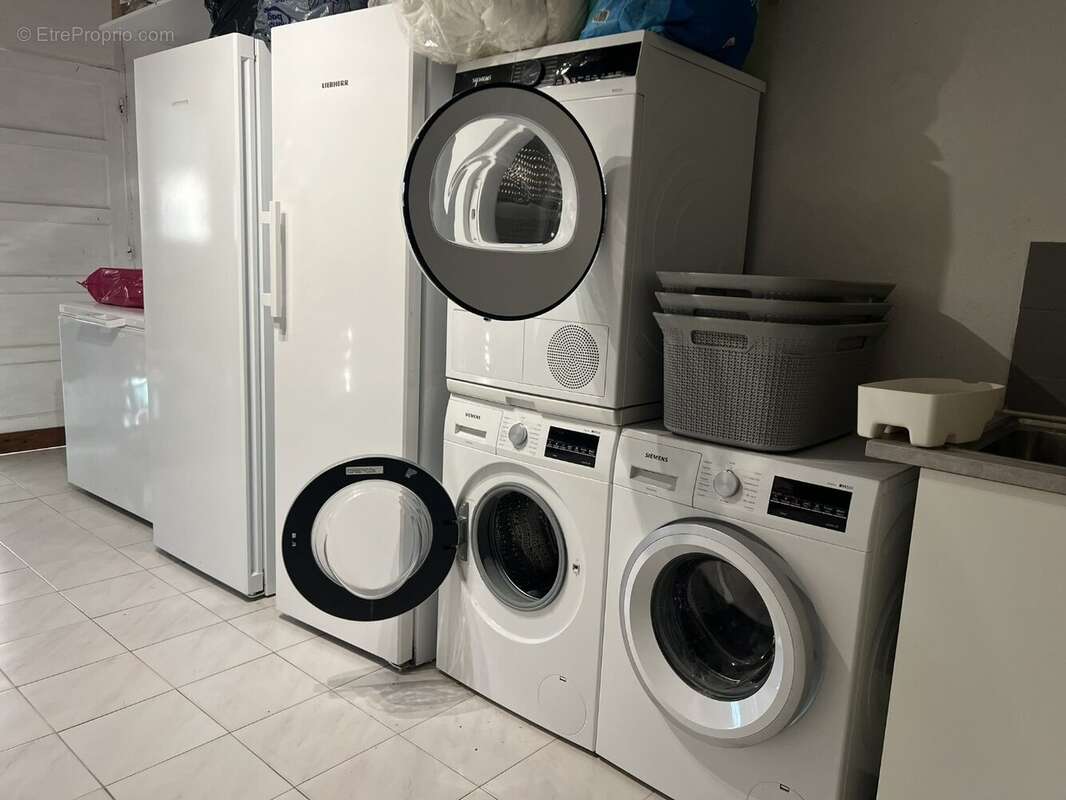 Maison à L&#039;ISLE-SUR-LA-SORGUE