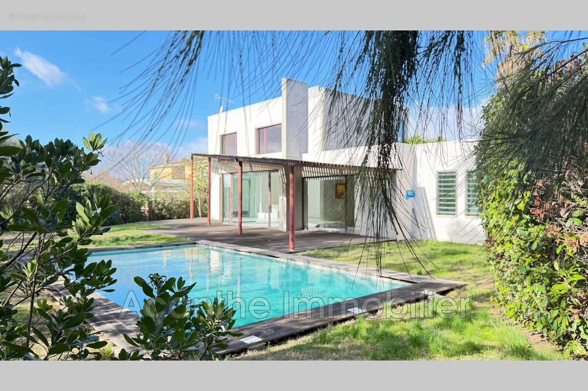 Maison 240 m² à Montpellier  - photo 3