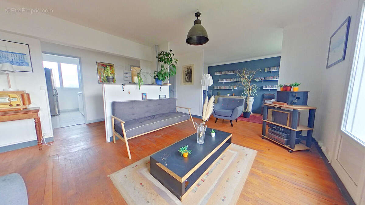 Appartement à NANTES