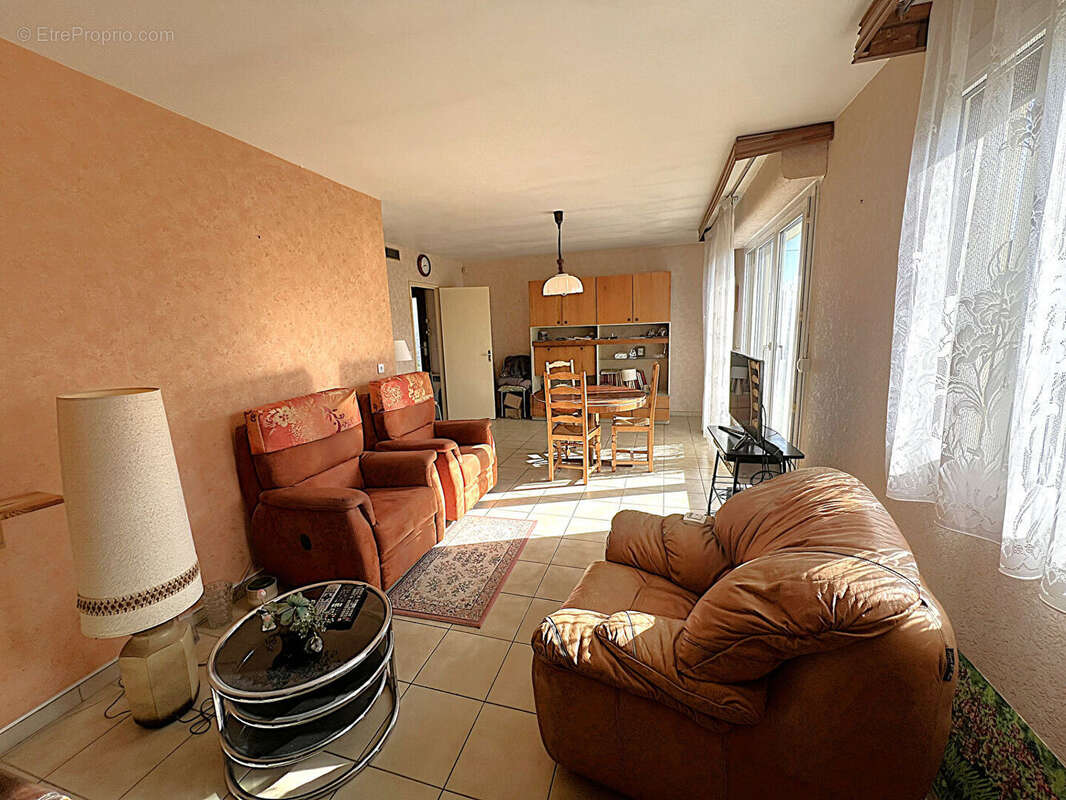 Maison à VILLERS-SOUS-SAINT-LEU