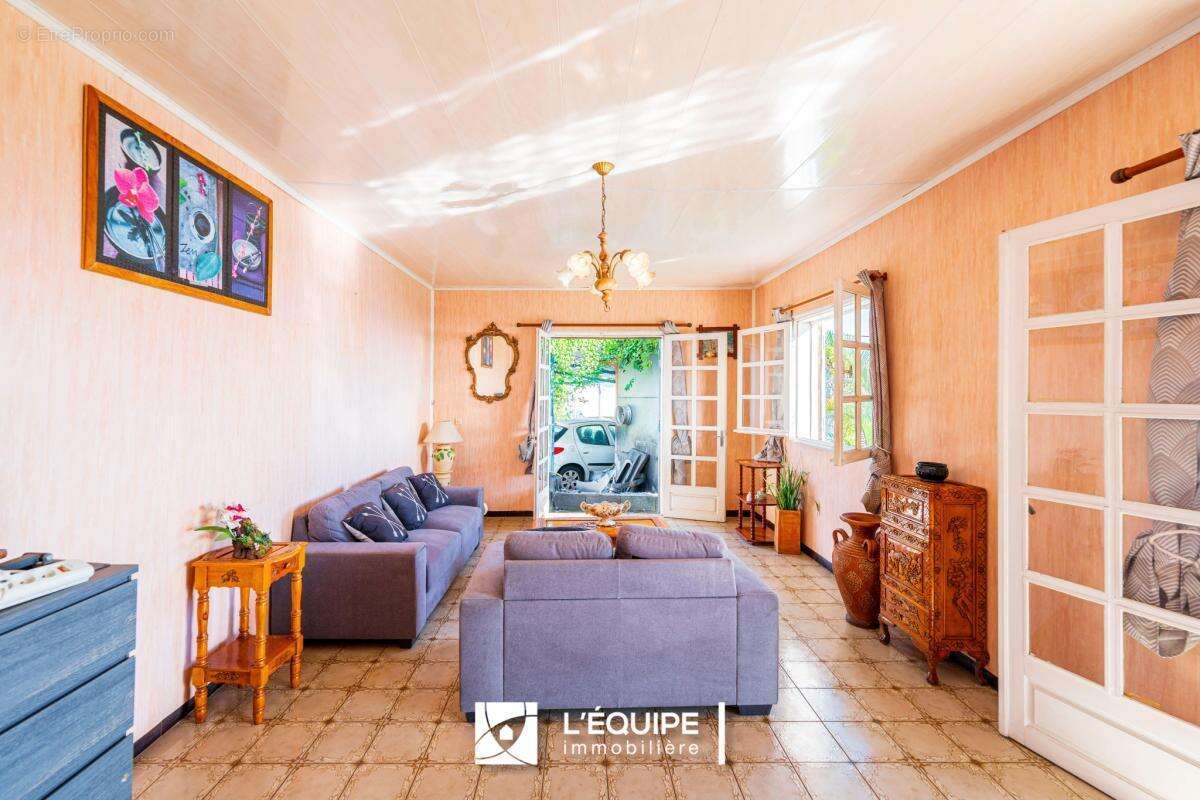 Maison à SAINT-DENIS