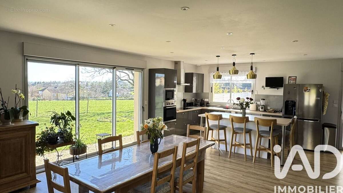 Photo 6 - Maison à TOURNUS