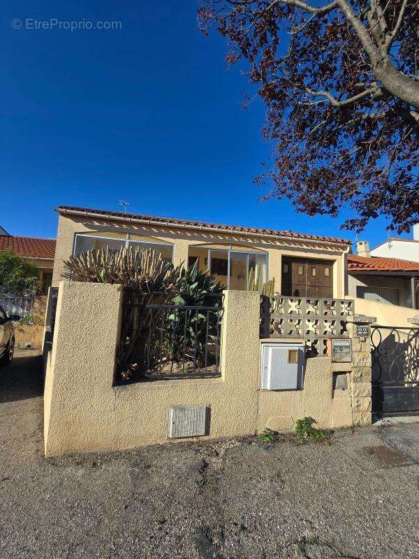 Maison à ELNE