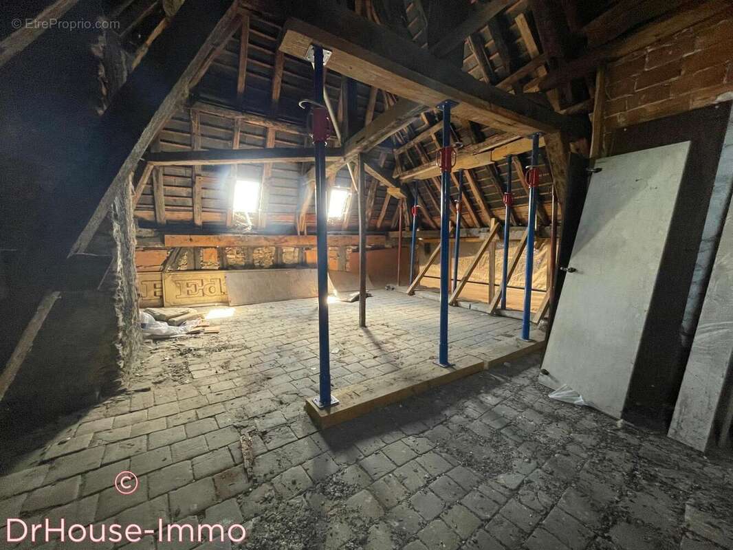 Appartement à CHATEAU-RENARD