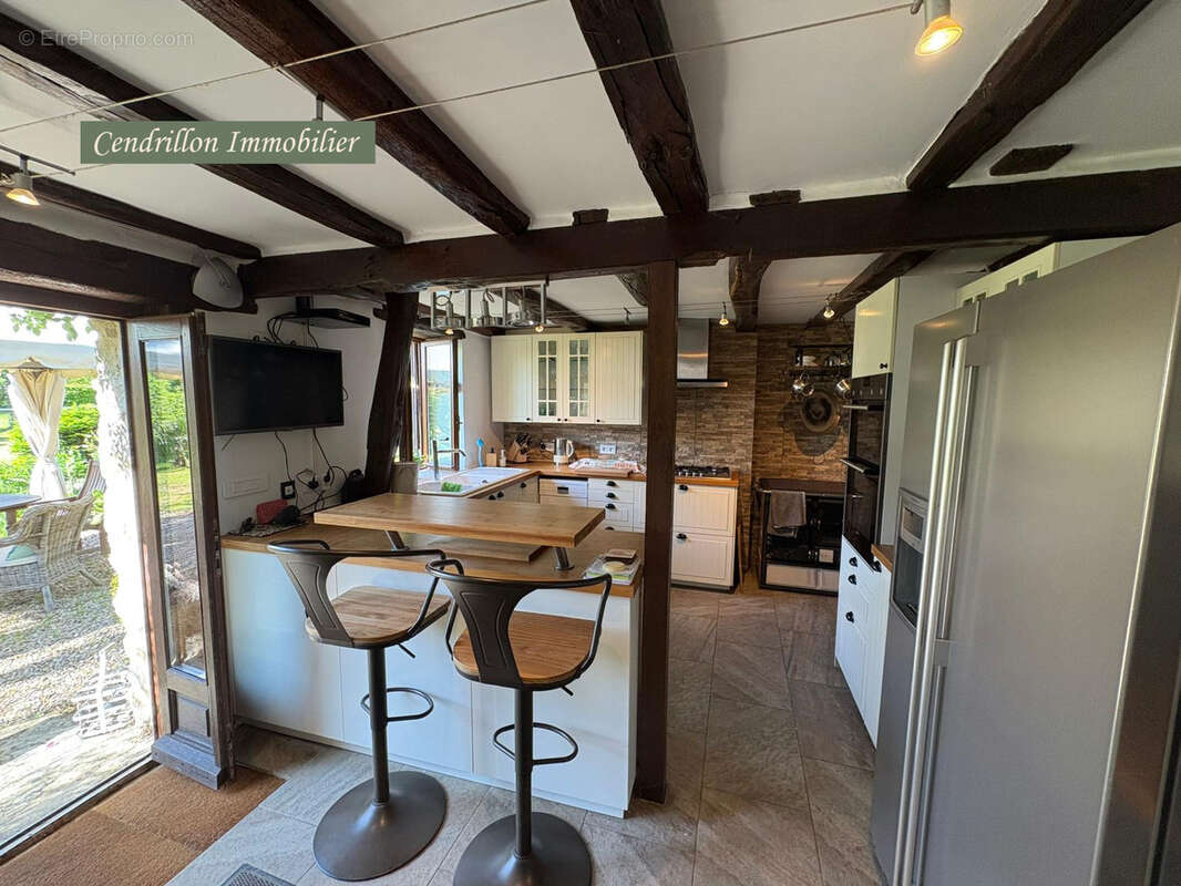 Maison à MASBARAUD-MERIGNAT