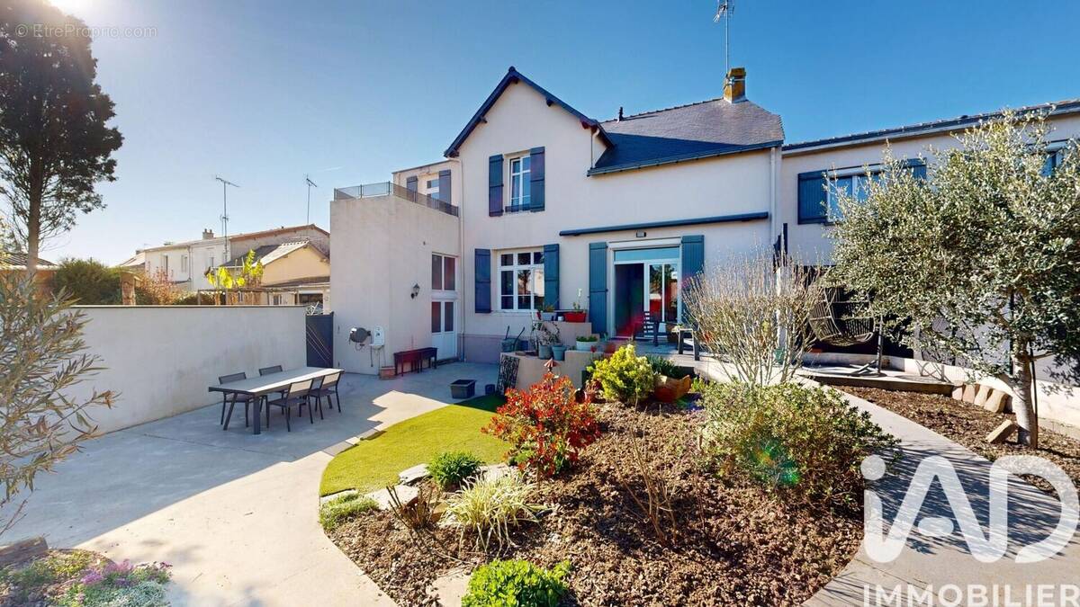 Photo 1 - Maison à LE MAY-SUR-EVRE