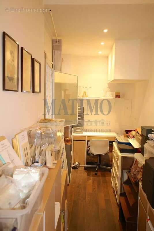 Appartement à PARIS-8E