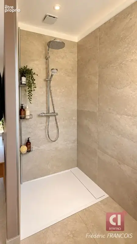A vendre a camps la source  ----  villa contemporaine de prestige - 219,70 m² - terrain de 2 819 m² ? vue dégagée - photo 8