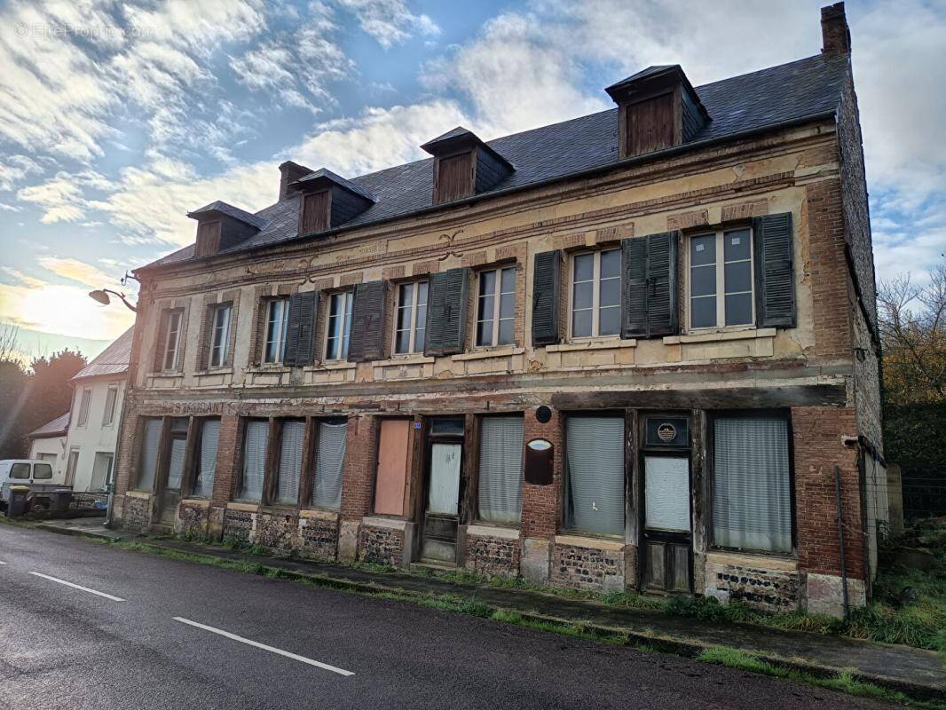 Maison à BEC-DE-MORTAGNE