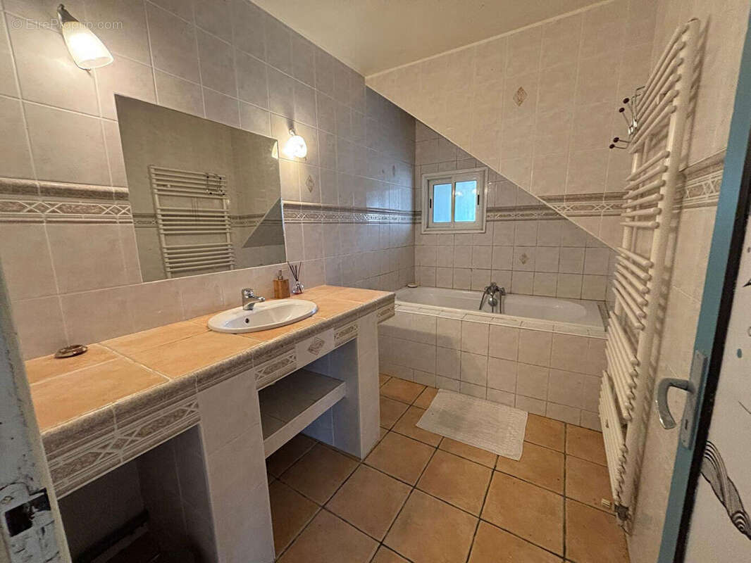 Maison à SAINT-SYMPHORIEN