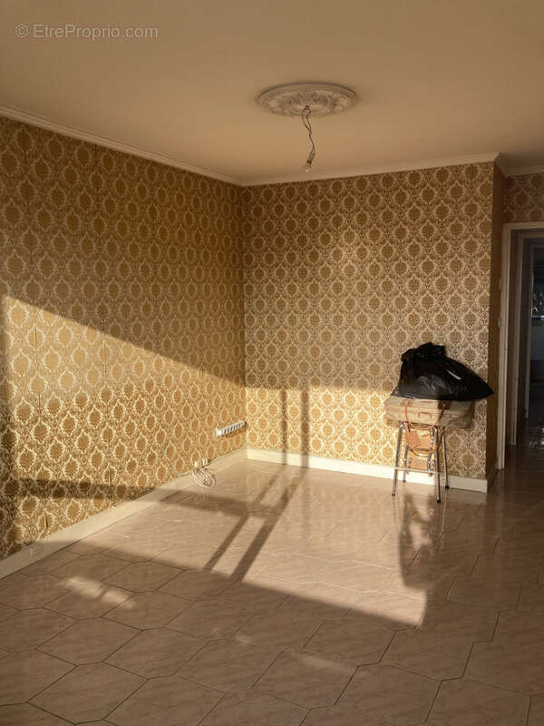 Appartement à SARCELLES