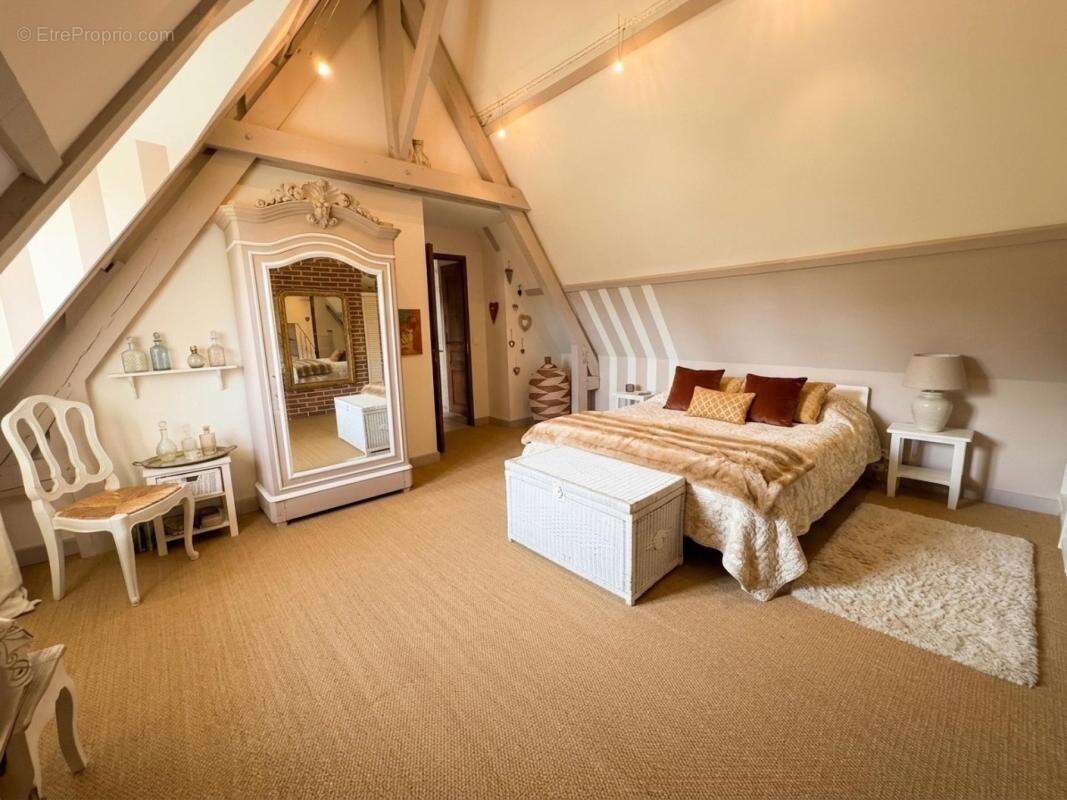 Maison de charme 151 m² – 5 ch, Spa & Jardin d'exception à Brosville - photo 13