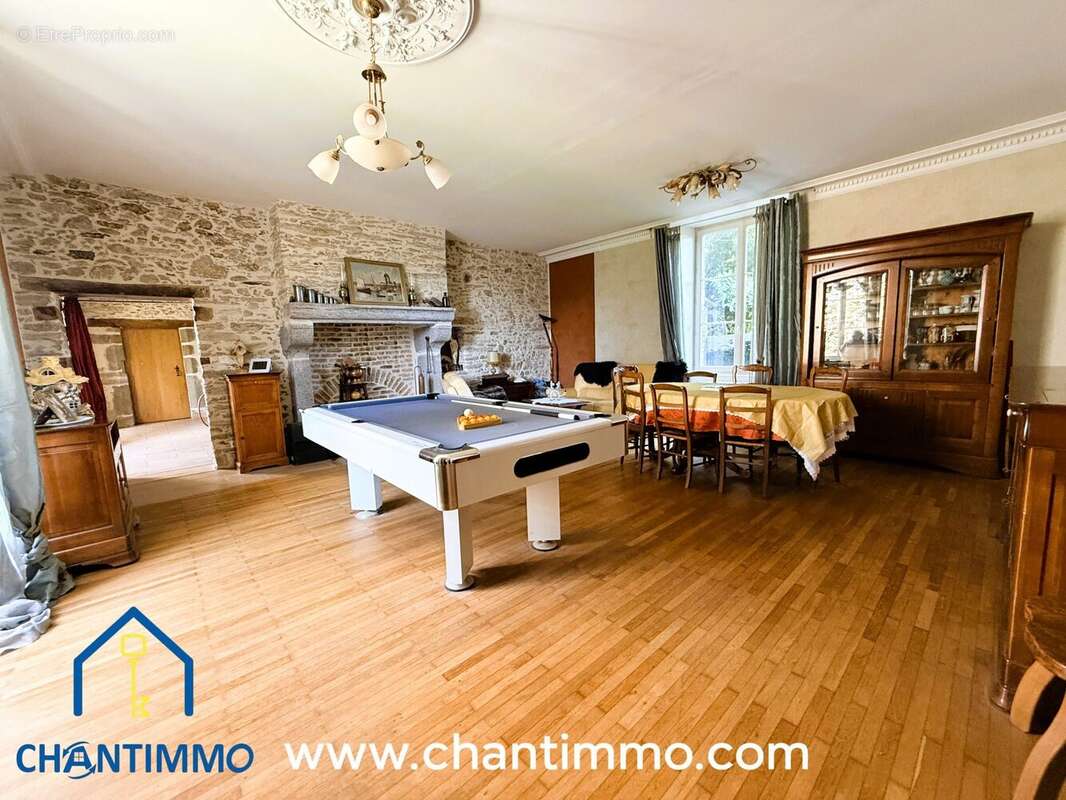 Maison à LA CHATAIGNERAIE