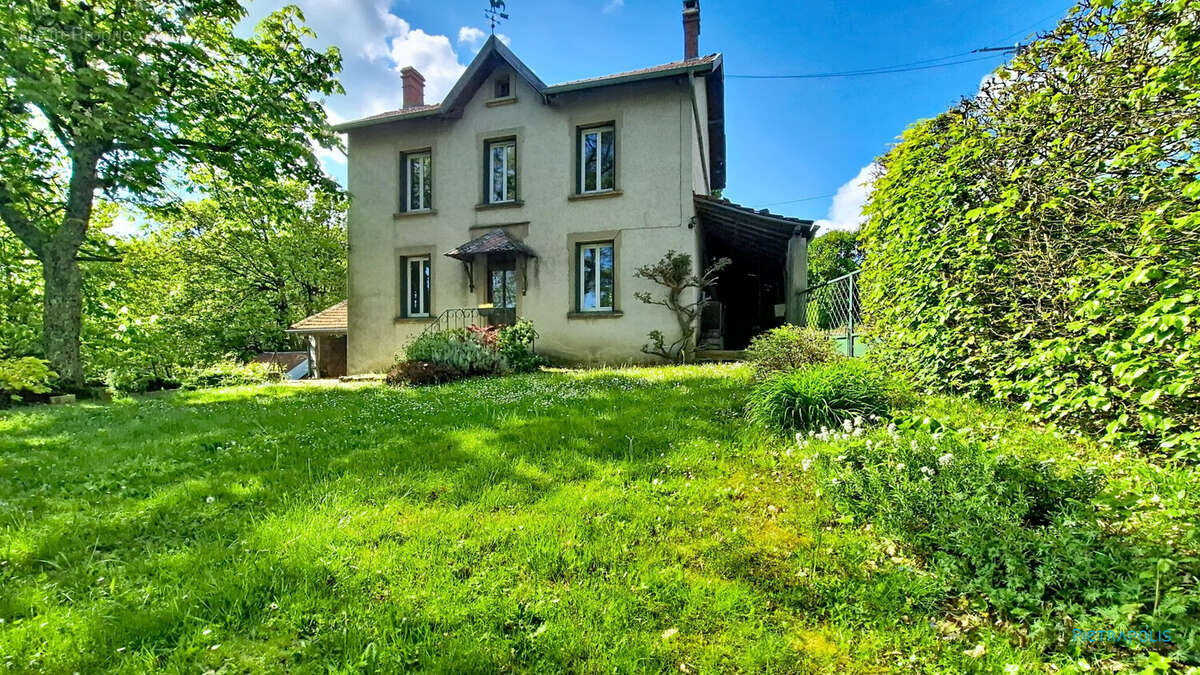 Maison à MOISSIEU-SUR-DOLON