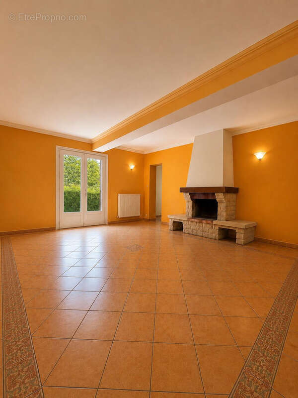 Maison à LE BLANC-MESNIL