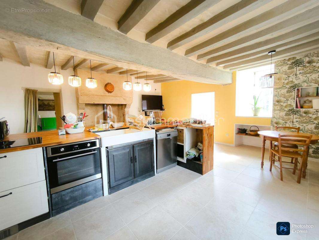 Maison à VAIGES