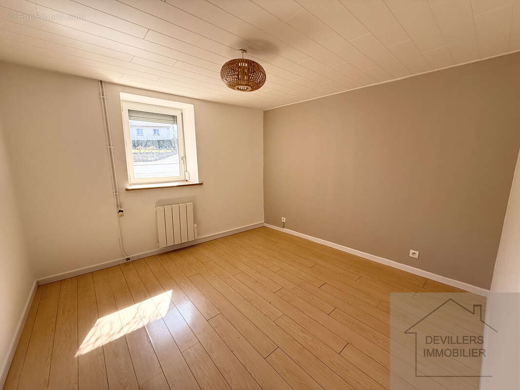 Appartement à SAONE