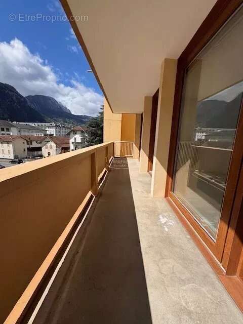 Appartement à CLUSES