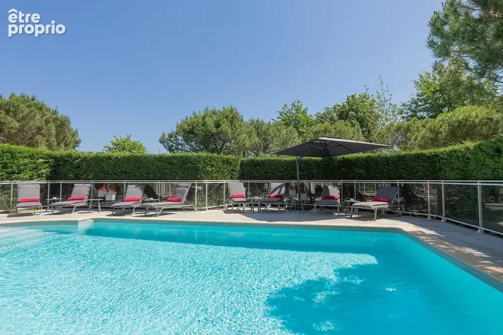 INVESTISSEMENT LOCATIF  MERIGNAC  Résidence d'Affaires Le M & Spa Bordeaux Aéroport - 7.14% de rentabilité - photo 7