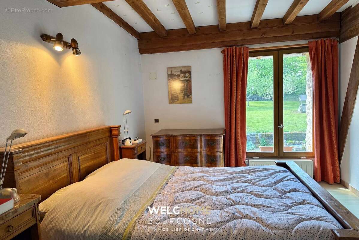 Maison à MONT-SAINT-VINCENT