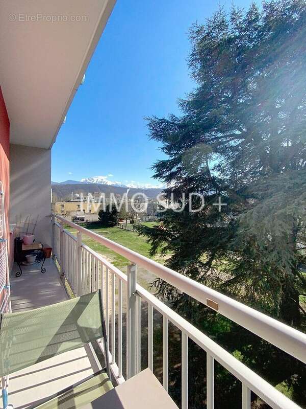 Appartement à LE PONT-DE-CLAIX