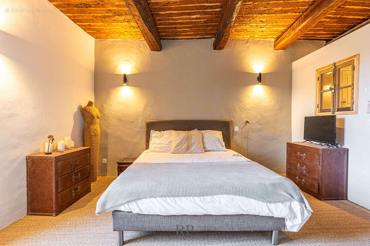 Appartement à LOURMARIN
