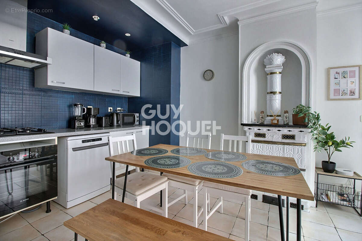 Appartement à PARIS-9E