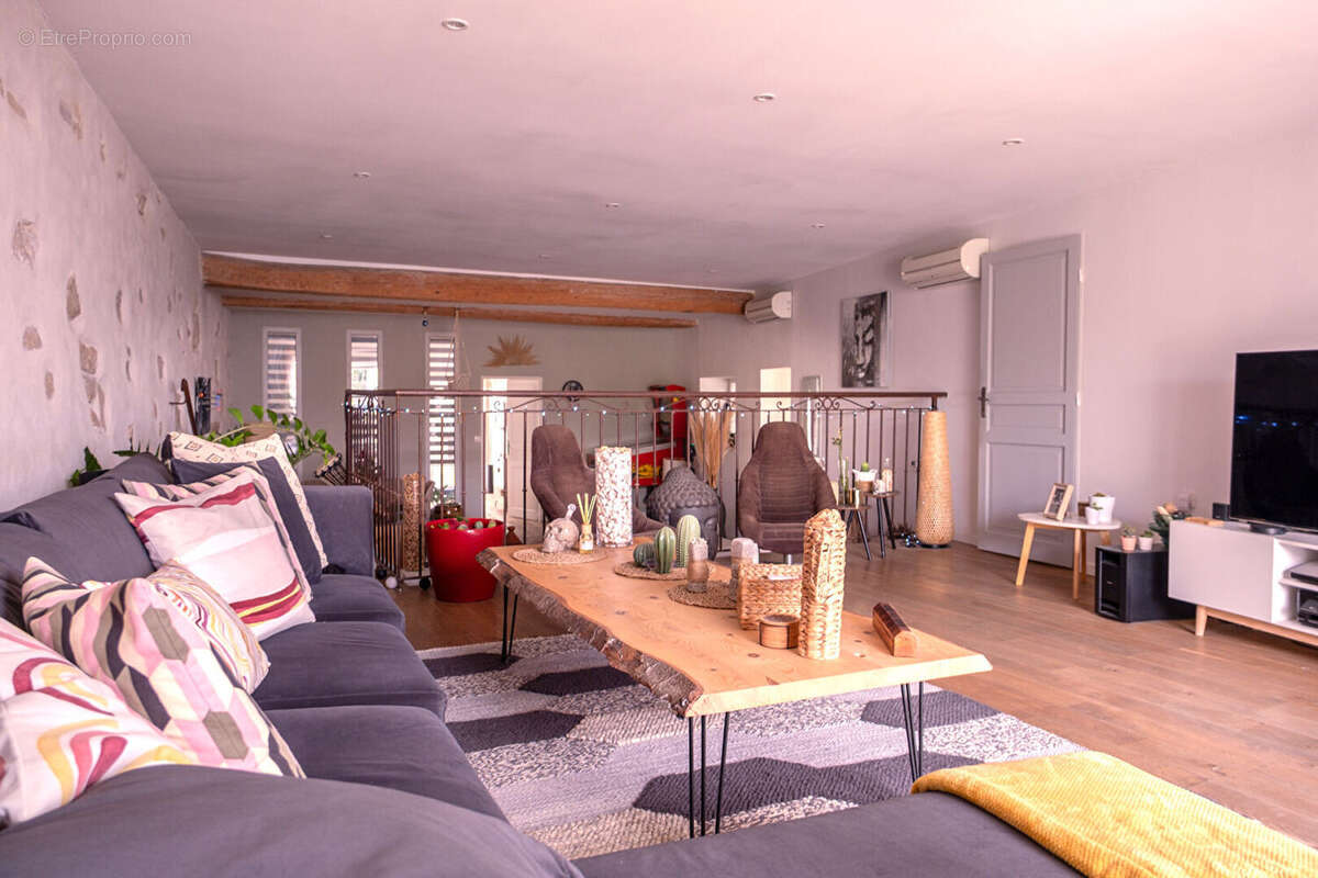 Appartement à ROCBARON