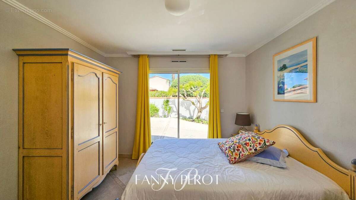 Maison à SAINT-CYPRIEN