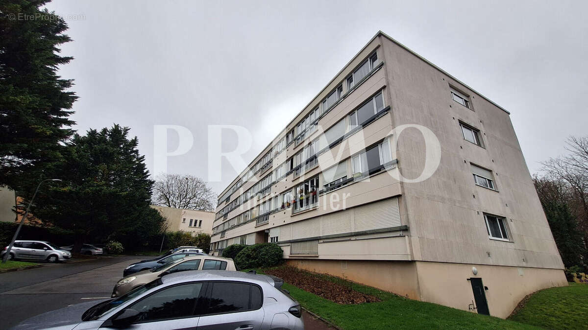 Appartement à CHATENAY-MALABRY