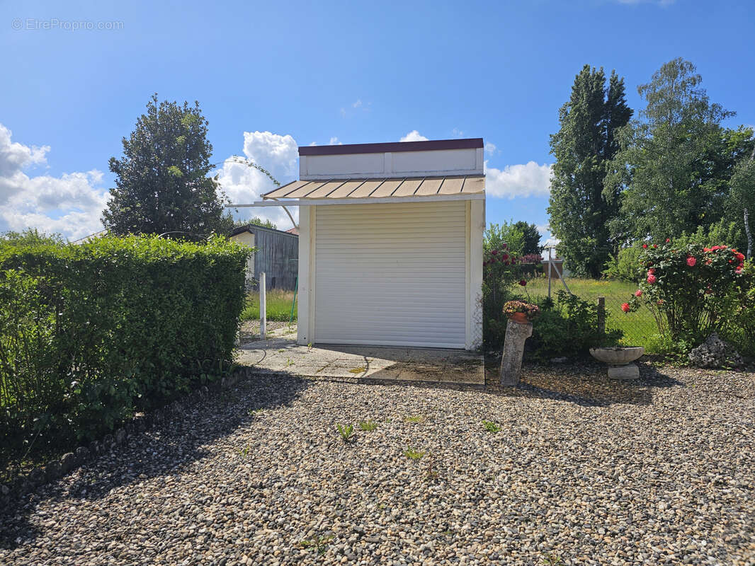 Maison à BELLERIVE-SUR-ALLIER