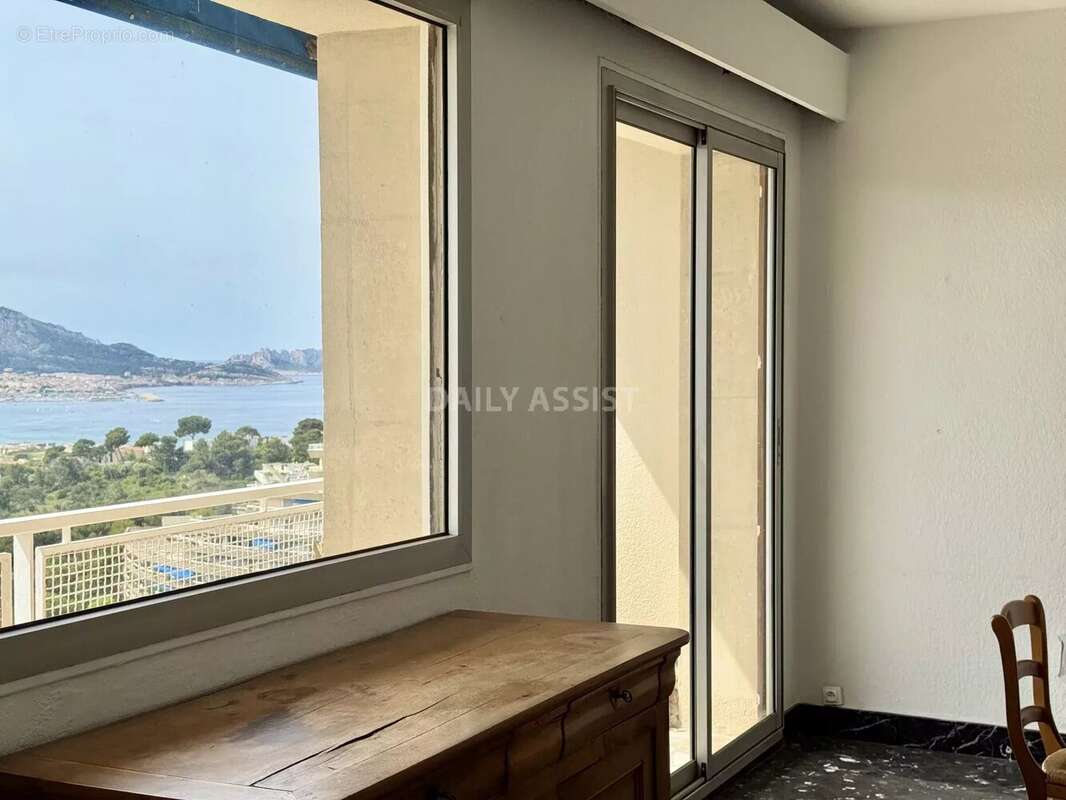 Appartement à MARSEILLE-8E