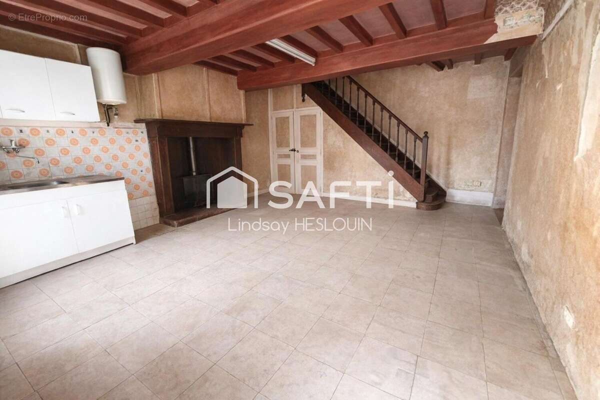 Photo 2 - Maison à MONTREUIL-SUR-LOZON