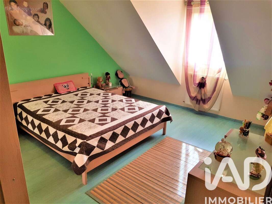 Photo 9 - Maison à MONTEVRAIN