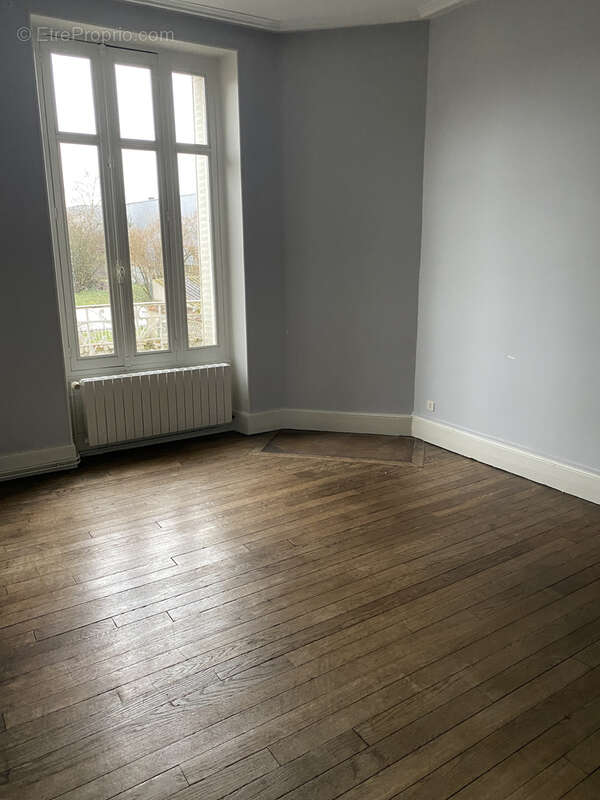 Appartement à FLEURY-LES-AUBRAIS