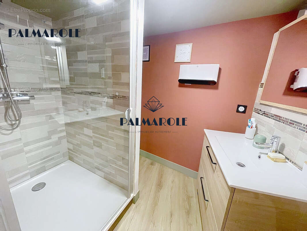 Appartement à VILLENEUVE-DE-LA-RAHO