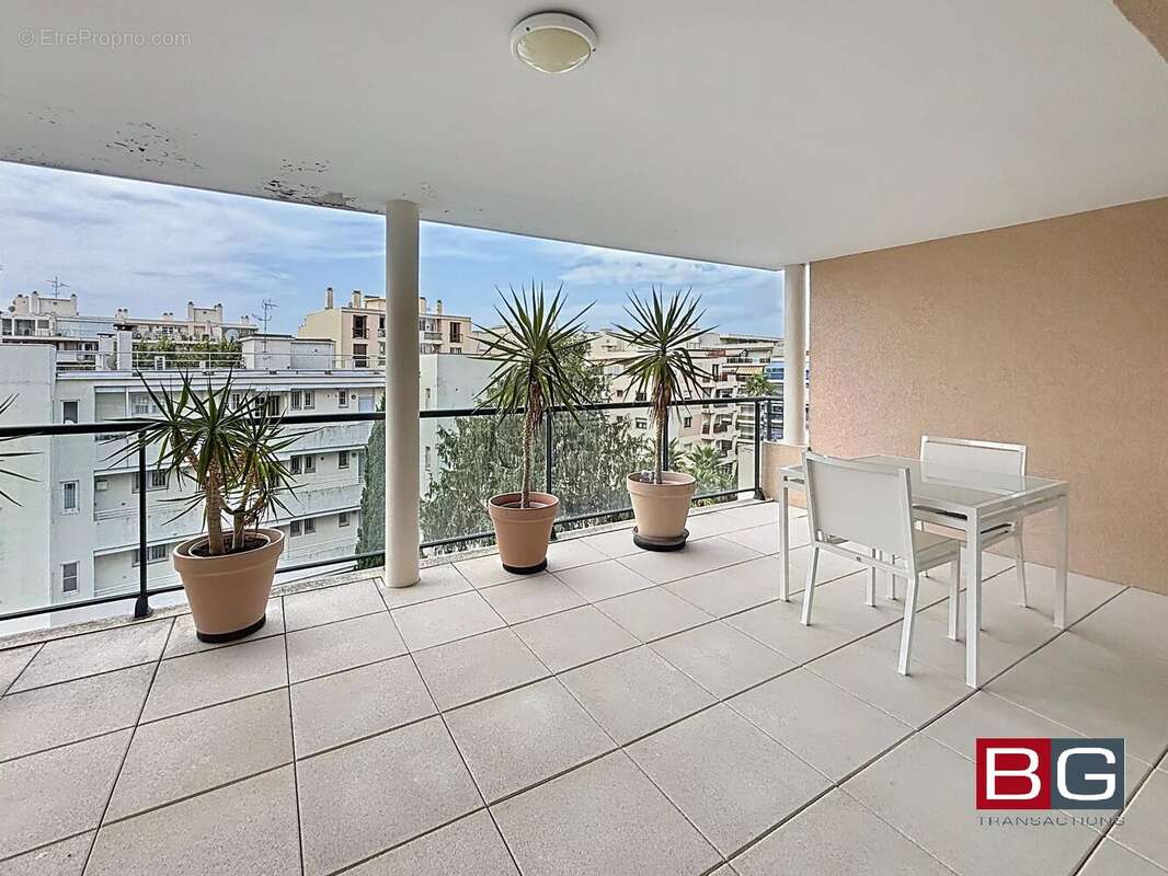 Magnifique 3 pièces dernier étage + terrasse de 35 m² - photo 4