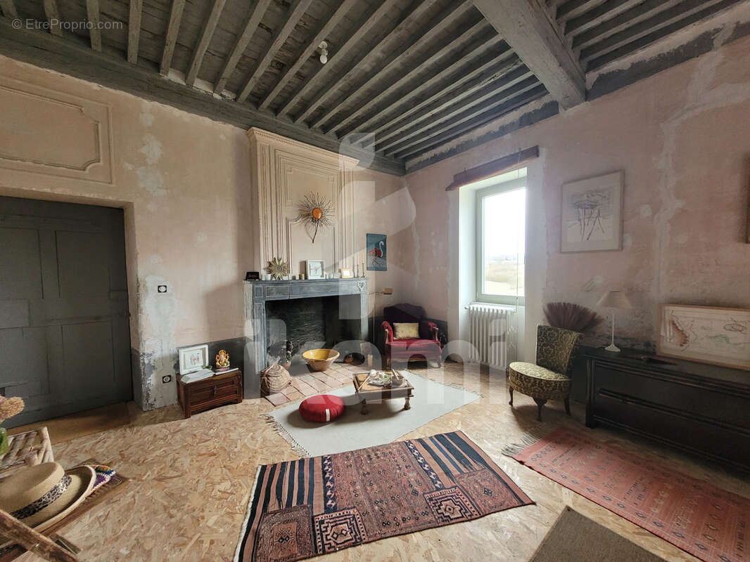 Maison à LA REPARA-AURIPLES