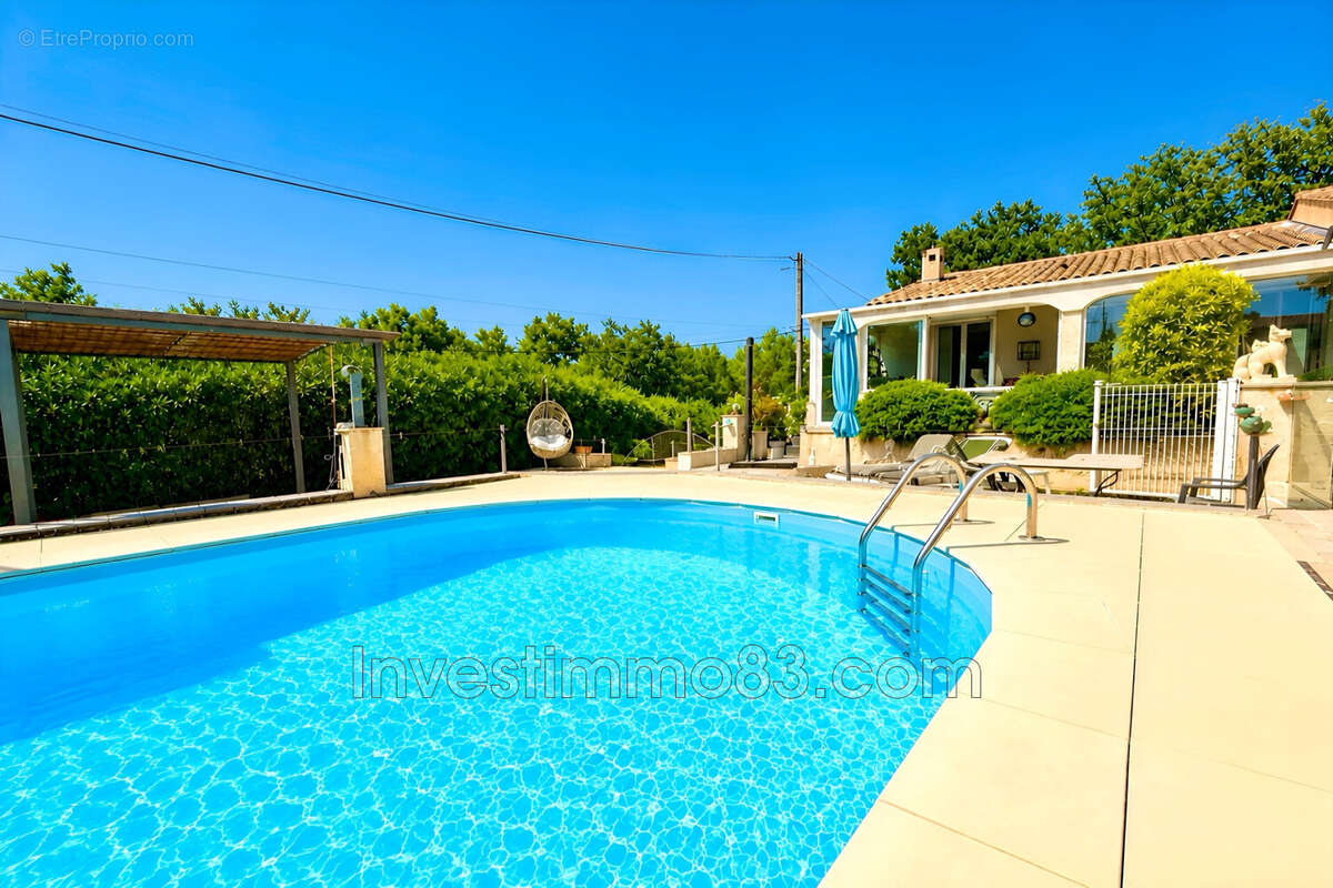 Maison 150 m² à Rocbaron  - photo 3