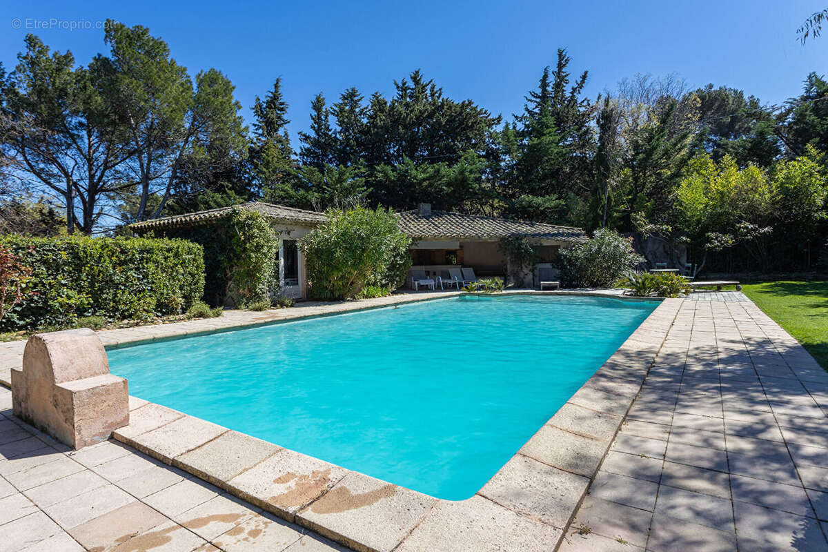 Maison à JONQUERETTES