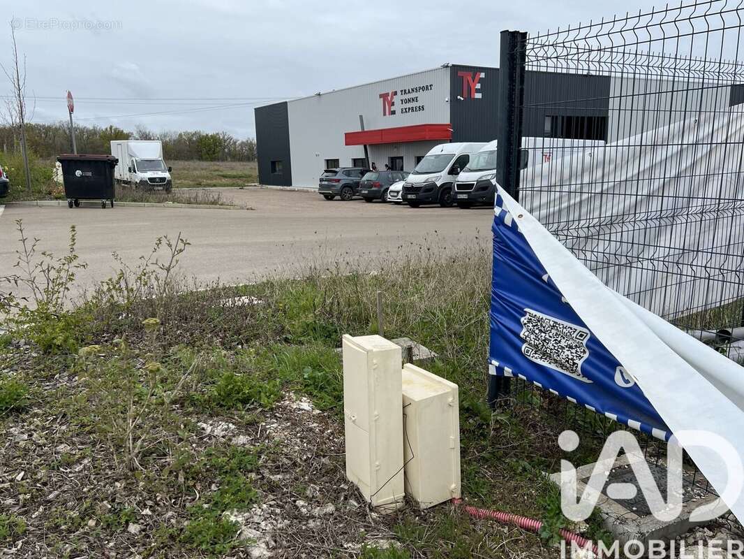 Photo 4 - Terrain à VENOY