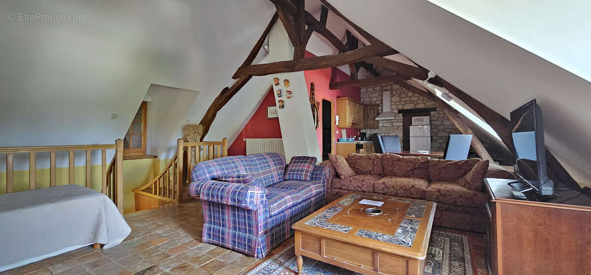 Maison à SAINTE-MAURE-DE-TOURAINE