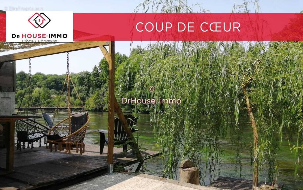 Maison à RUELLE-SUR-TOUVRE