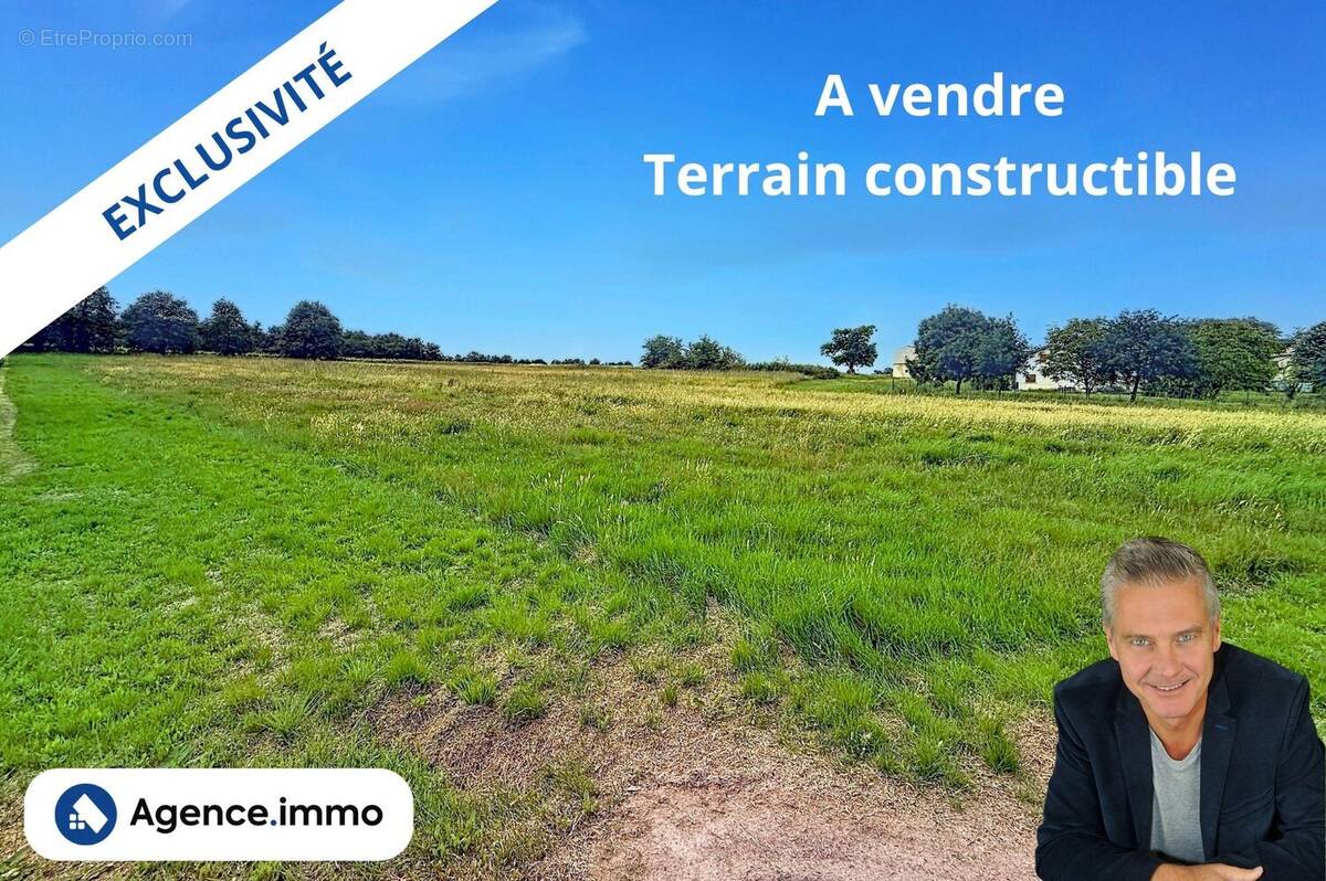 Terrain à SAINT-BONNET-SUR-GIRONDE