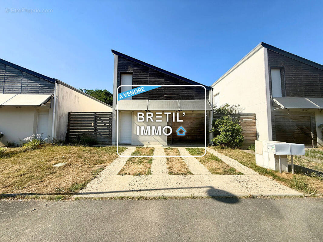 Maison à BRECE