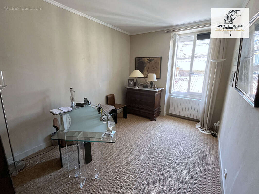 Appartement à BORDEAUX