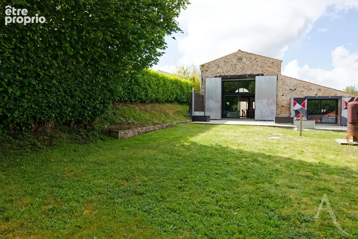 Maison Saint-Étienne Du Bois 5 pièce(s) 160 m2 - photo 11