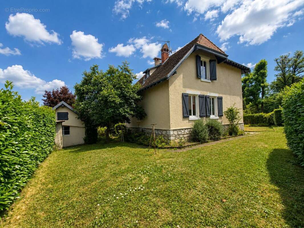 Maison 150 m² à Chambery  - photo 3