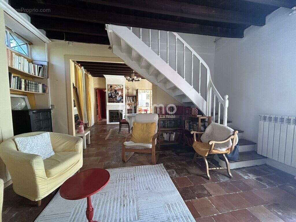 Maison de campagne avec grand jardin et dépendance - photo 4
